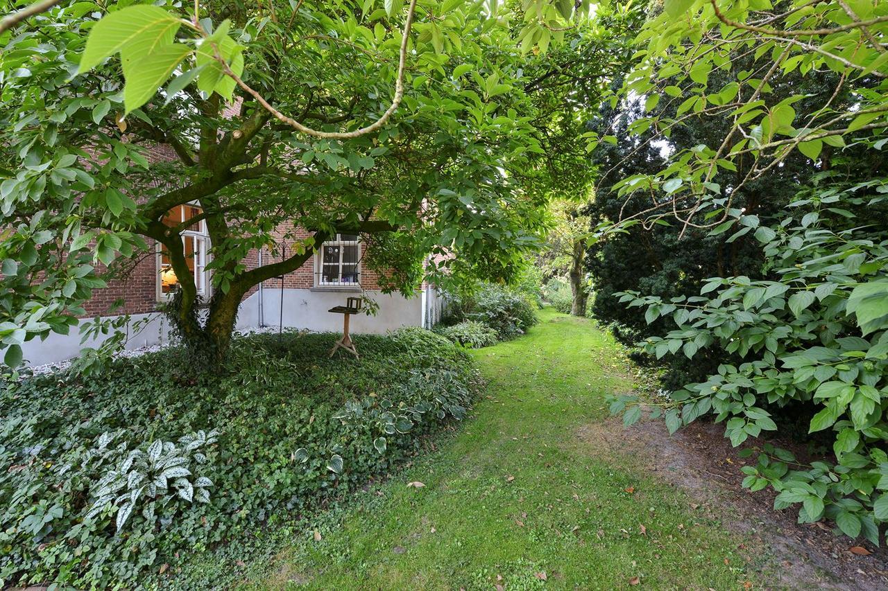 De Oude Pastorie Macharen Bed & Breakfast Exterior photo